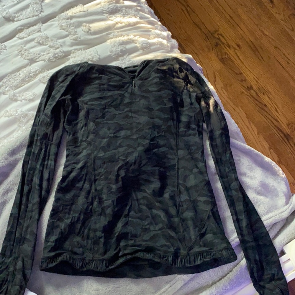 lululemon long sleeve pullover
